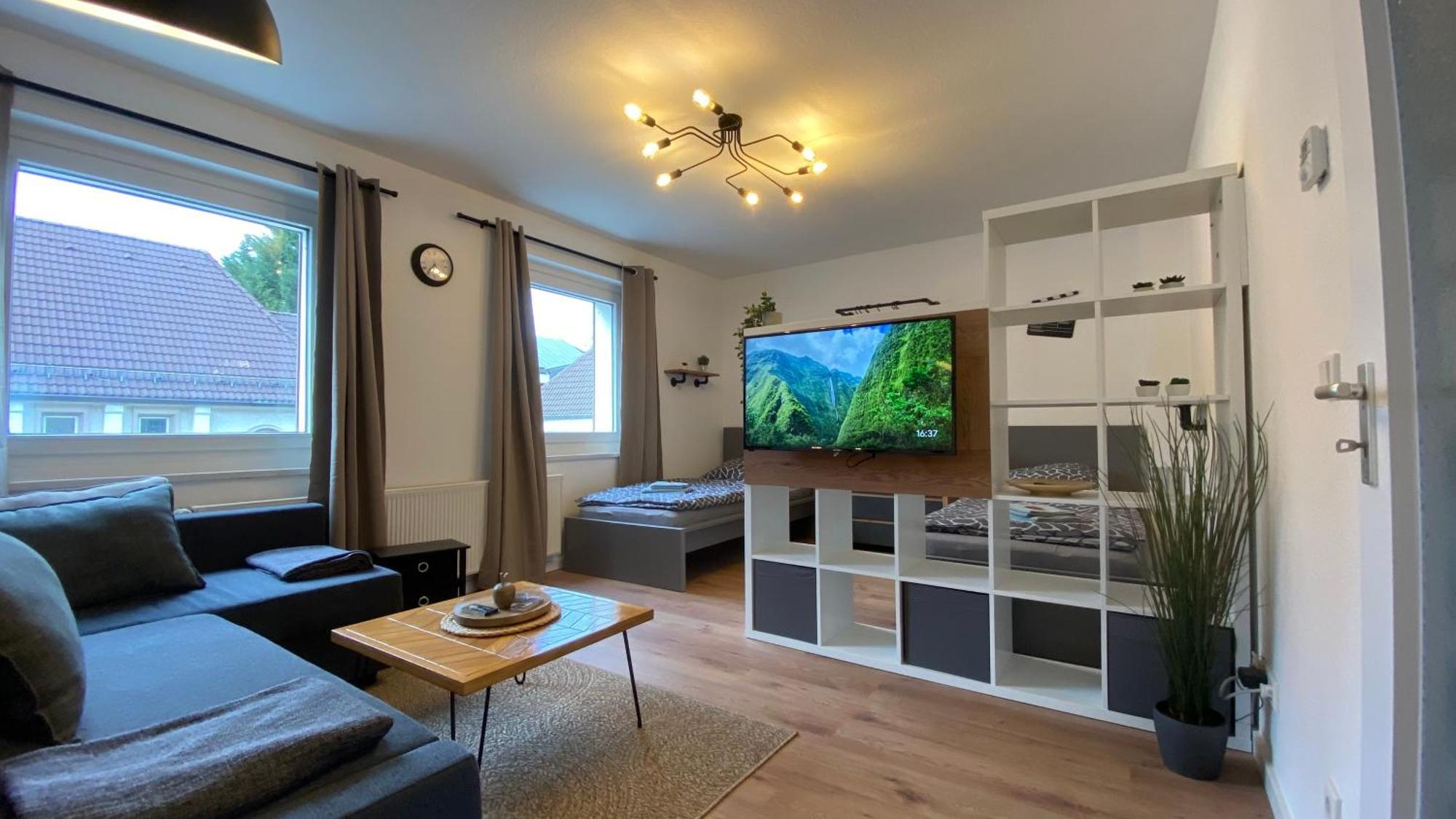Charlie , Solingen Mitte, Ferien/Messe Wohnung Fuer Bis Zu 5 Personen Exterior photo