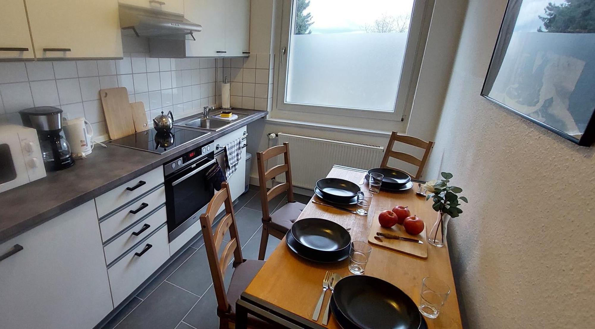Charlie , Solingen Mitte, Ferien/Messe Wohnung Fuer Bis Zu 5 Personen Exterior photo