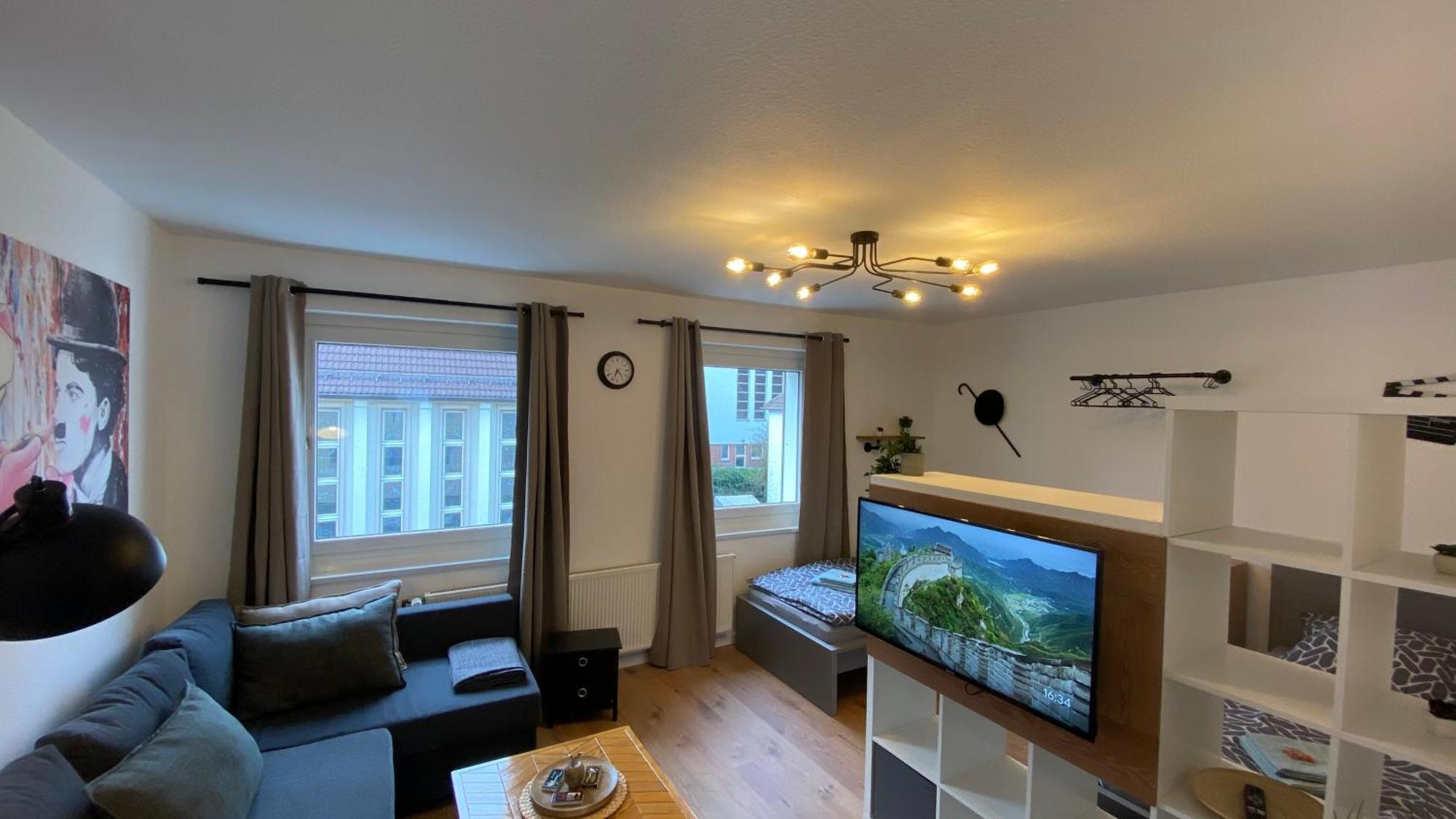 Charlie , Solingen Mitte, Ferien/Messe Wohnung Fuer Bis Zu 5 Personen Exterior photo